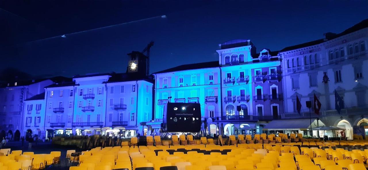 Piazza Grande House Apartment Locarno Bagian luar foto