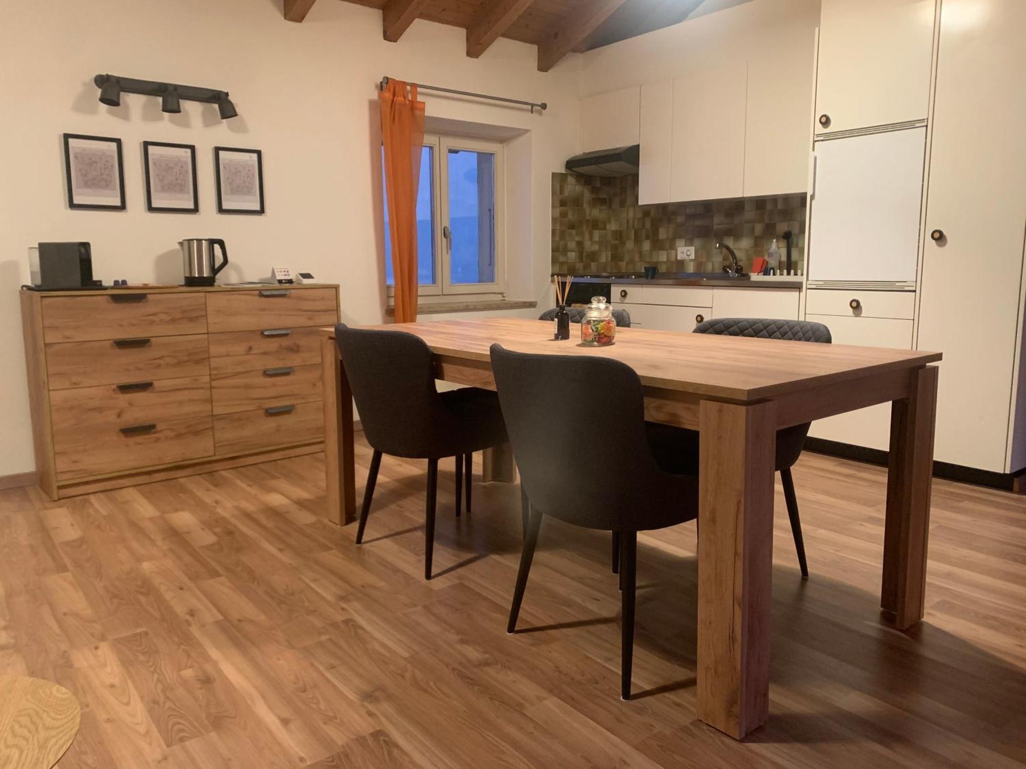 Piazza Grande House Apartment Locarno Bagian luar foto